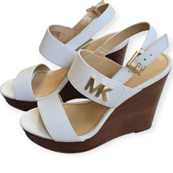 Michael Kors White&Brown Wedge Size 6.5M - Picture 1 of 13
